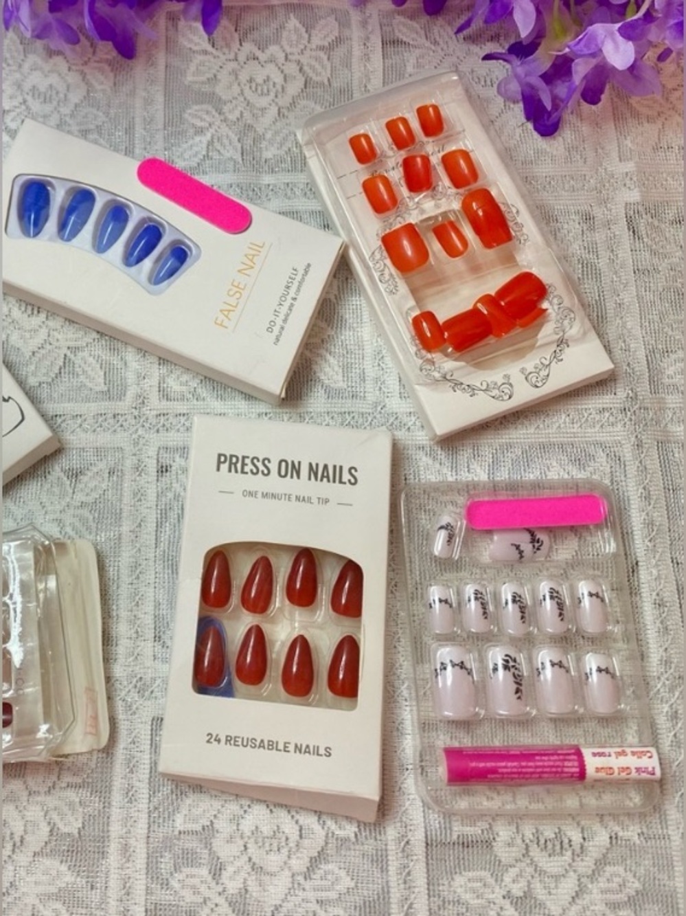 🌷 Set of 4 🌷 Assorted Press On Nails